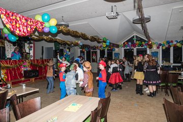 Bild 180 - Jugend Latuff